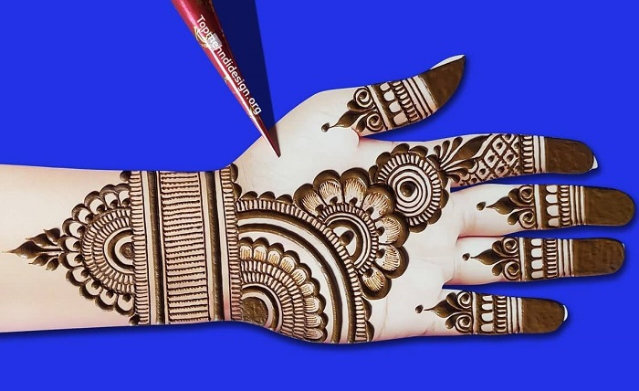 royal royal front hand mehndi design